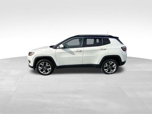 Used 2018 Jeep Compass Limited AWD/4WD image 4