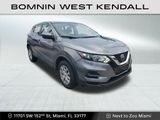 Used 2020 Nissan Rogue Sport S image 2