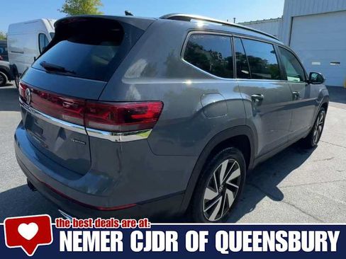 Used 2026 Volkswagen Atlas SE AWD/4WD image 8