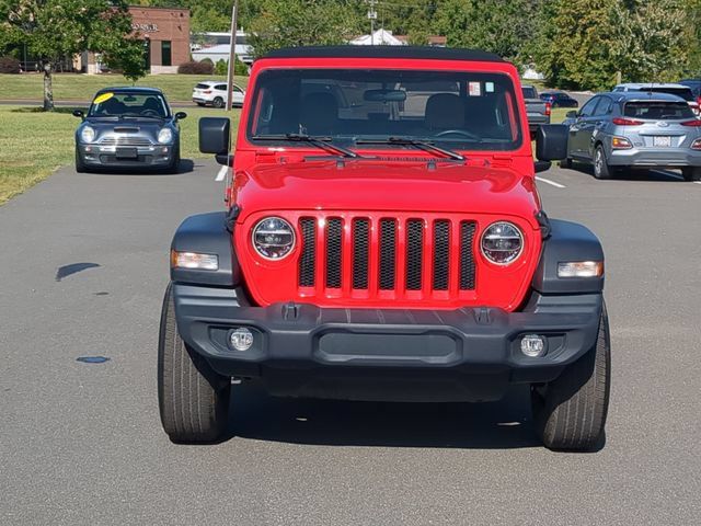 Used 2022 Jeep Wrangler Sport AWD/4WD image 16
