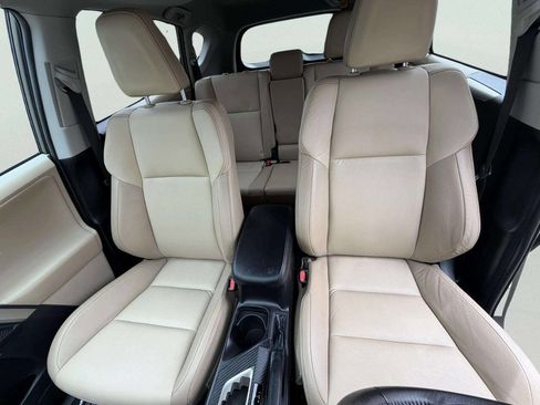 Used 2013 Toyota RAV4 Limited image 24