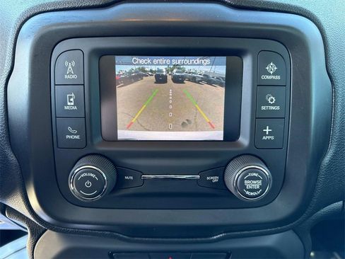 Used 2020 Jeep Renegade Sport image 20