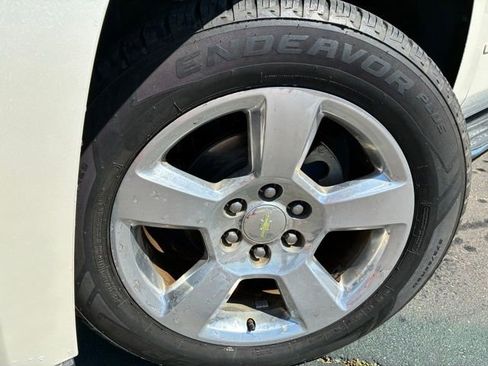 Used 2015 Chevrolet Tahoe LTZ AWD/4WD image 10