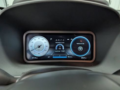 Used 2023 Hyundai Kona Limited AWD/4WD image 17