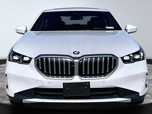Used 2024 BMW 530i RWD image 27