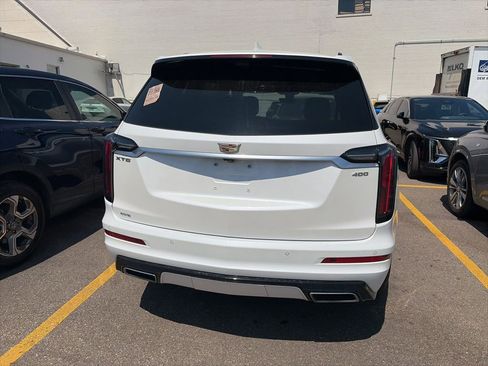 Used 2024 Cadillac XT6 Sport w/ Technology Package AWD/4WD image 7