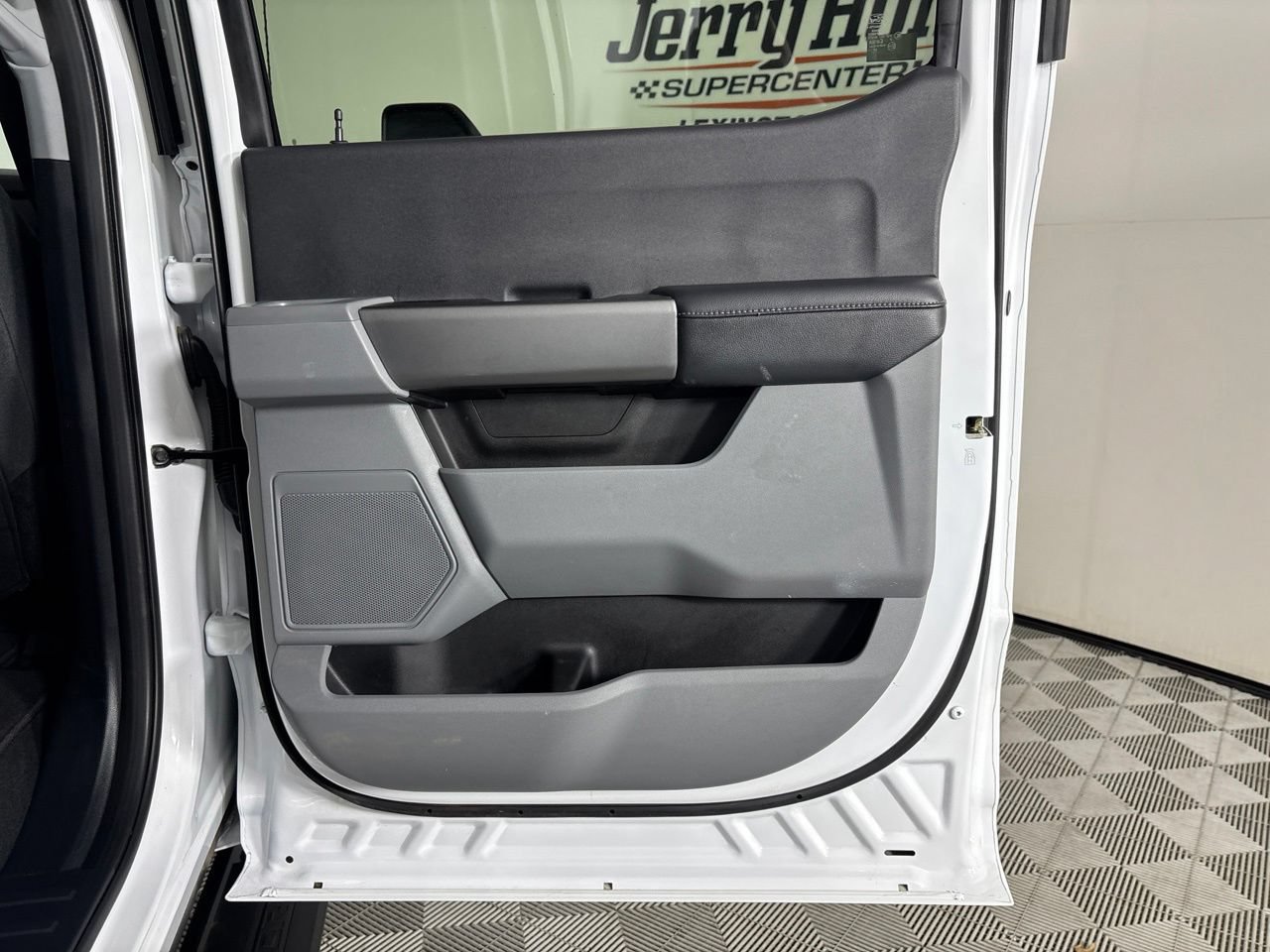 Used 2026 Ford F250 XLT AWD/4WD image 24