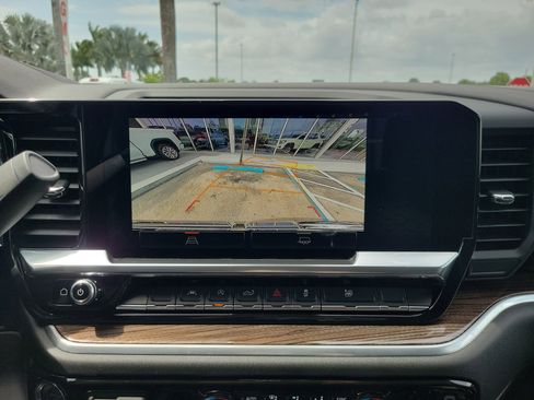 Used 2026 GMC Sierra 1500 Elevation image 11