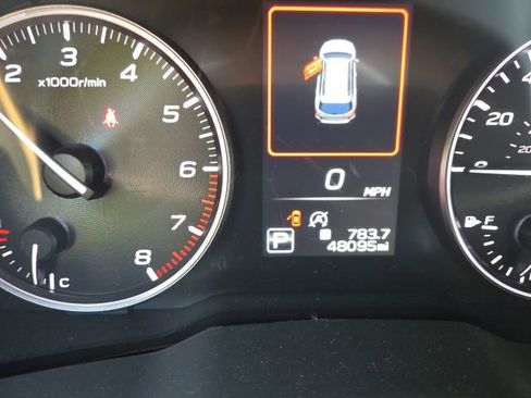 Used 2023 Subaru Outback Limited AWD/4WD image 4