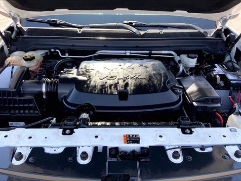 Used 2019 Chevrolet Colorado LT RWD image 31