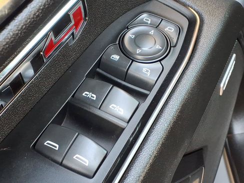 Used 2024 GMC Sierra 1500 AT4 w/ Technology Package AWD/4WD image 14