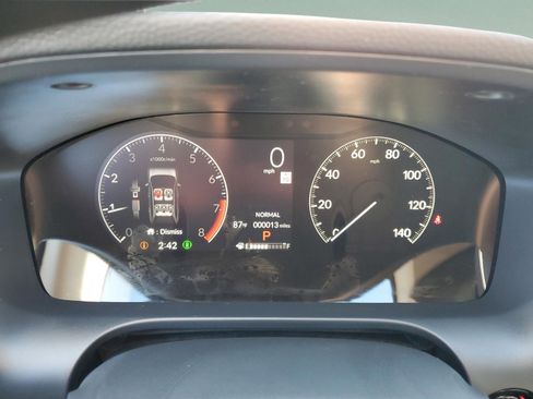 New 2026 Honda HR-V LX image 13