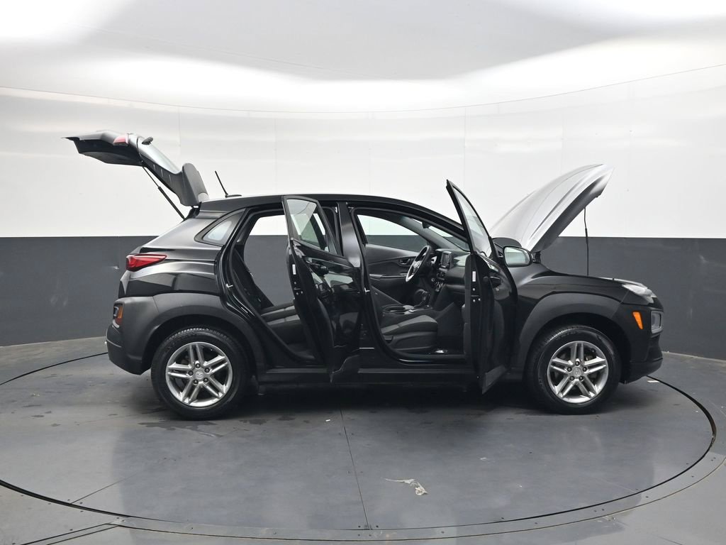 Used 2020 Hyundai Kona SE FWD image 40