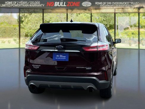 Certified 2019 Ford Edge Titanium w/ Equipment Group 301A AWD/4WD image 4