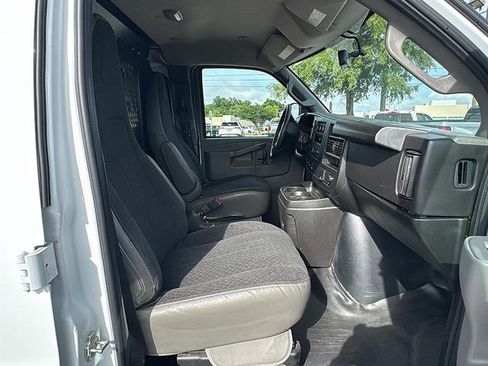 Used 2024 GMC Savana 2500 w/ Driver Convenience Package RWD image 14