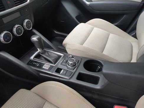 Used 2016 MAZDA CX-5 Touring w/ Bose/Moonroof Package FWD image 26