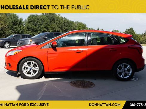 Used 2013 Ford Focus SE FWD image 3