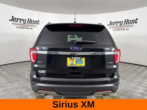Used 2019 Ford Explorer XLT w/ Equipment Group 201A AWD/4WD image 7