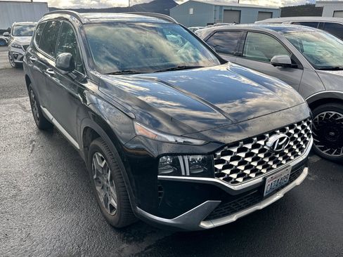 Used 2022 Hyundai Santa Fe Limited w/ Cargo Package image 2