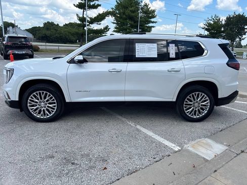 Used 2024 GMC Acadia Denali w/ Super Cruise Package AWD/4WD image 17
