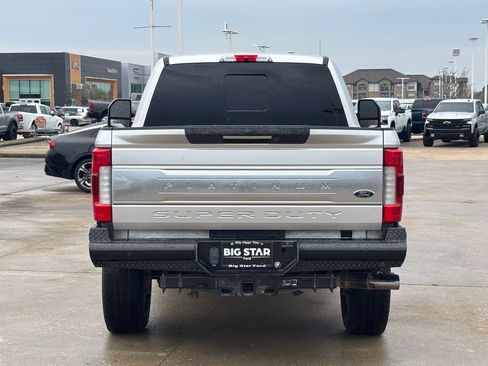 Used 2019 Ford F250 Platinum w/ Platinum Ultimate Package image 5