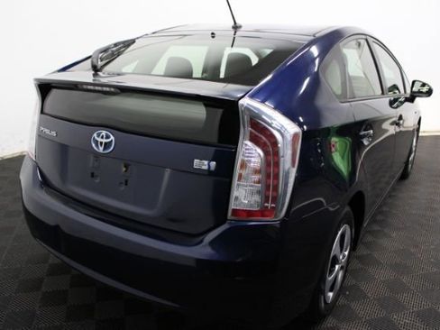 Used 2013 Toyota Prius Three image 8