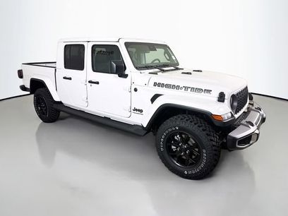 New 2025 Jeep Gladiator Sport