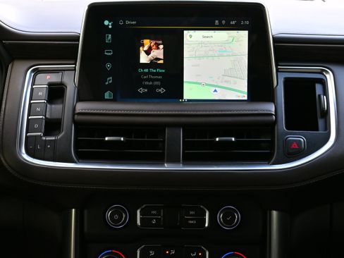 Used 2022 Chevrolet Tahoe Z71 w/ Luxury Package image 13