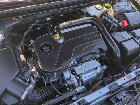Used 2023 Chevrolet Malibu RS FWD image 28
