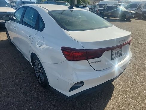Certified 2023 Kia Forte LXS w/ LXS Technology Package FWD image 10
