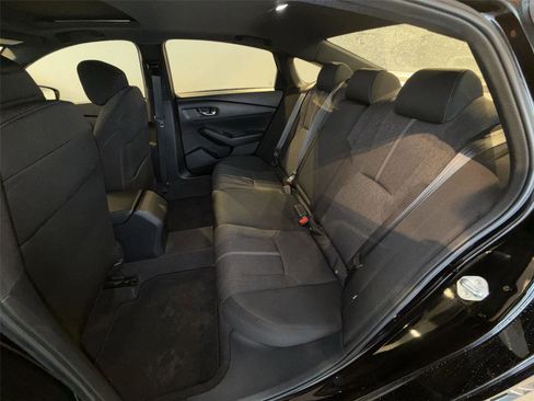 Used 2023 Honda Accord Sport image 25