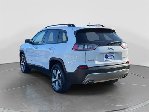 Used 2022 Jeep Cherokee Limited image 5