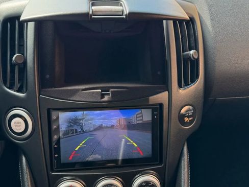 Used 2014 Nissan 370Z Coupe w/ Sport Package image 39