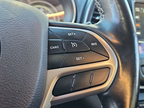 Used 2021 Jeep Cherokee Latitude Lux 80th Anniv w/ Quick Order Package 26U 80TH image 25