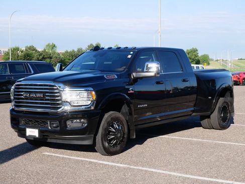 Used 2023 RAM 3500 Limited AWD/4WD image 5