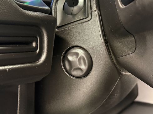 Used 2024 Chevrolet Suburban RST w/ Luxury Package image 23