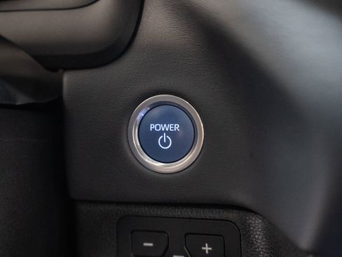 Used 2024 Toyota Tundra Platinum image 36