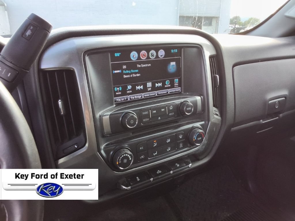 Used 2017 Chevrolet Silverado 1500 LT w/ LT Convenience Package AWD/4WD image 24