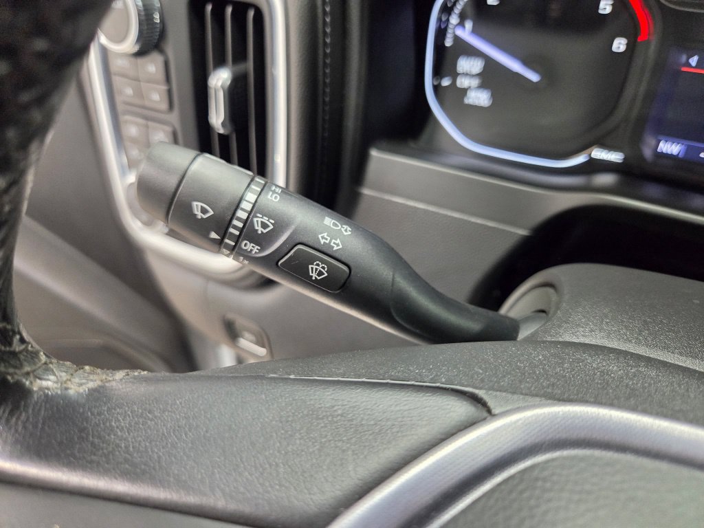 Used 2021 GMC Sierra 1500 SLT w/ SLT Premium Package AWD/4WD image 39