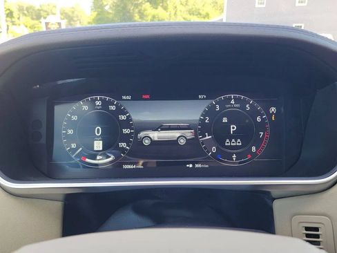 Used 2019 Land Rover Range Rover Supercharged AWD/4WD image 25
