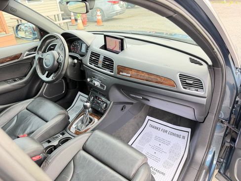Used 2016 Audi Q3 2.0T Prestige w/ Prestige Package AWD/4WD image 45