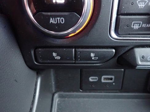 Used 2024 Chevrolet Tahoe LT image 26