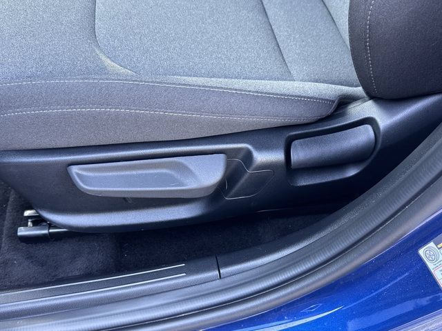 Used 2025 Kia K4 FWD image 23