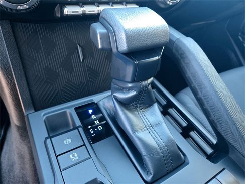 Used 2025 Toyota Tacoma SR image 21