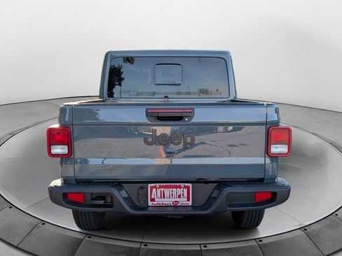New 2026 Jeep Gladiator Sport AWD/4WD image 4