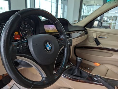 Used 2008 BMW 328xi Wagon AWD/4WD image 17