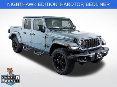 Used 2025 Jeep Gladiator Sport