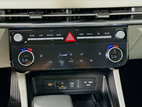 Used 2025 Hyundai Tucson SEL image 24