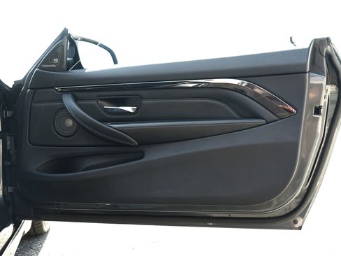 Used 2015 BMW M4 Coupe RWD image 35