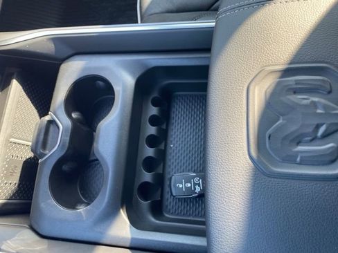 New 2026 RAM 1500 Laramie w/ Night Edition AWD/4WD image 40